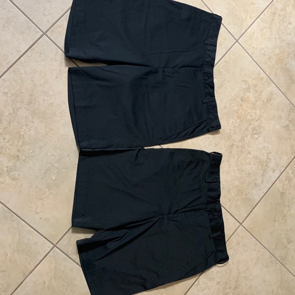 Men’s Nike golf shorts (2 shorts)